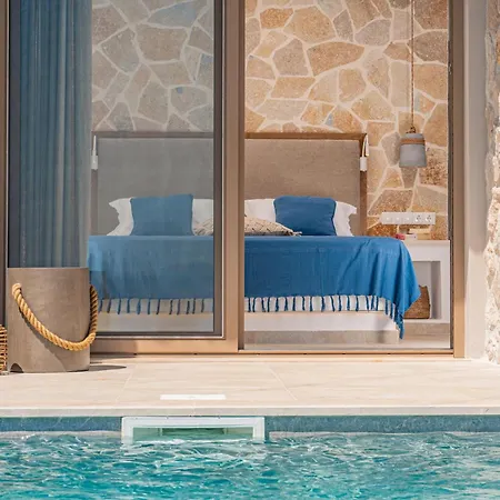 Ionian Horizon - Private *